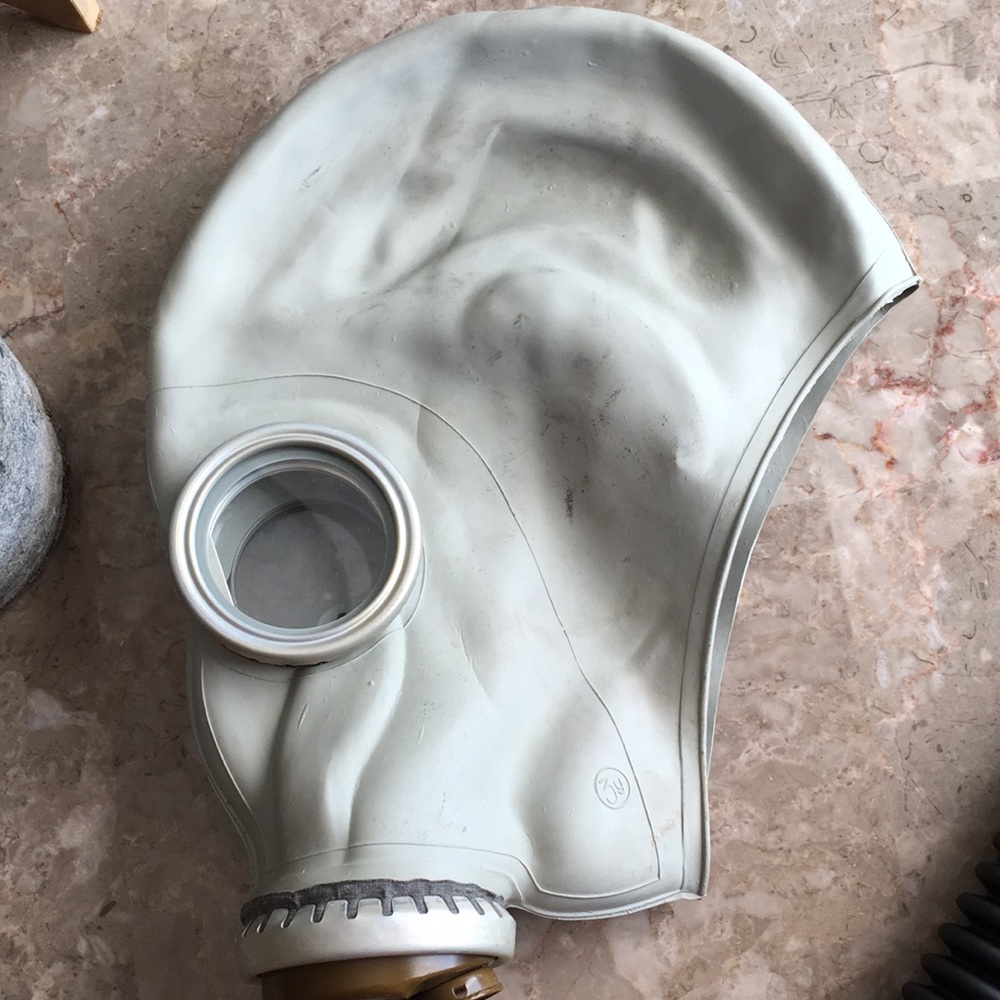 💀 Soviet Era GP-5 Gas Mask(s) - Picture 3 of 16